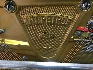 Petrof Upright Piano thumbnail 7