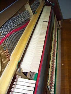 Petrof 50″ Upright Piano thumbnail 3