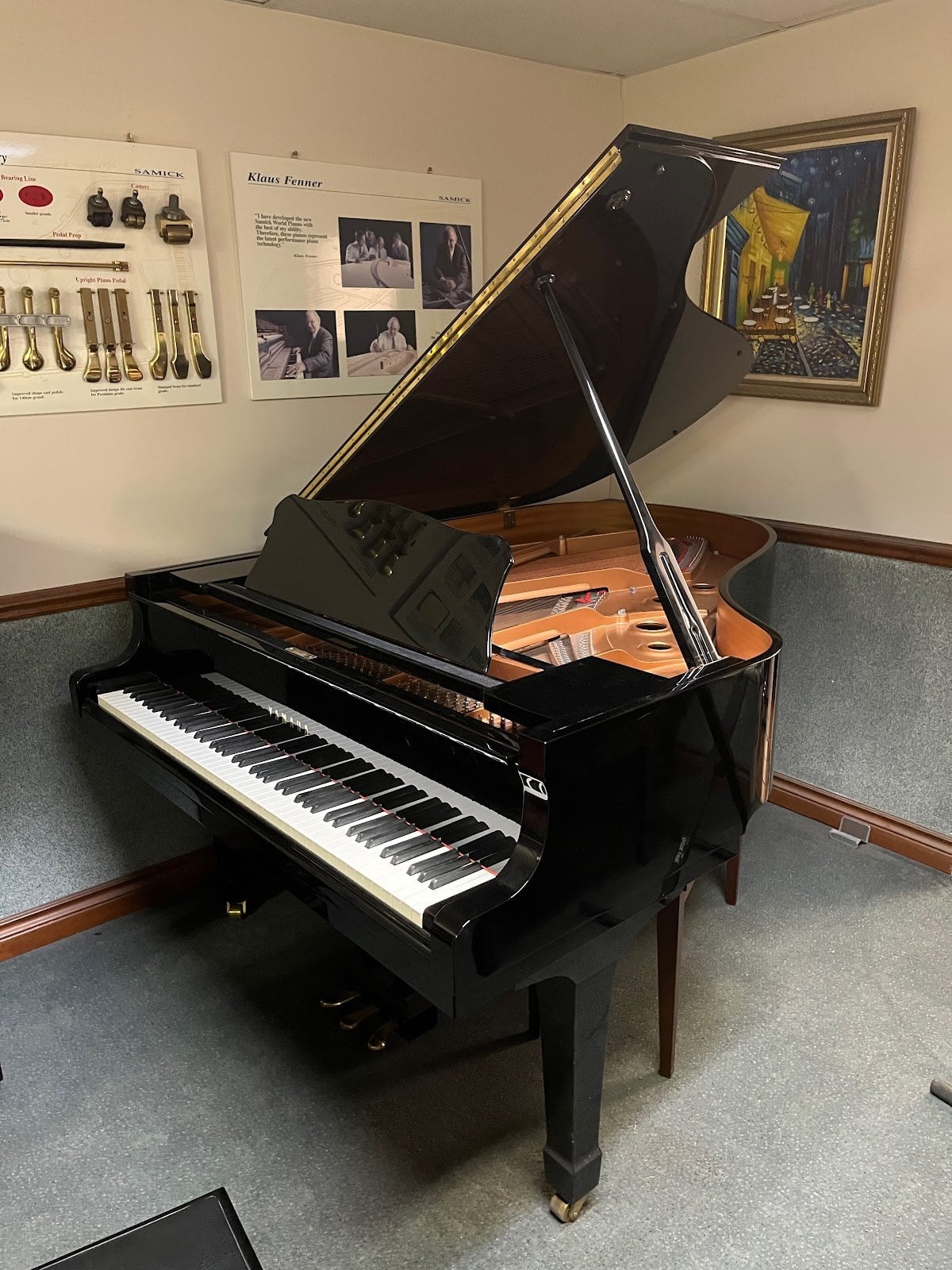 Yamaha C3 Grand Piano
