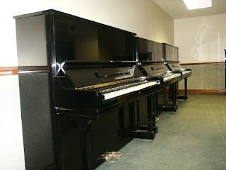 Yamaha U30 52" Upright Piano